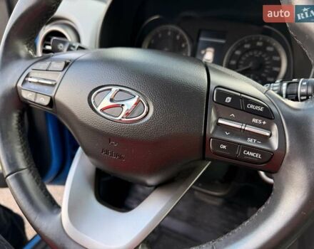 Синий Хендай Kona, объемом двигателя 1.6 л и пробегом 53 тыс. км за 15500 $, фото 18 на Automoto.ua