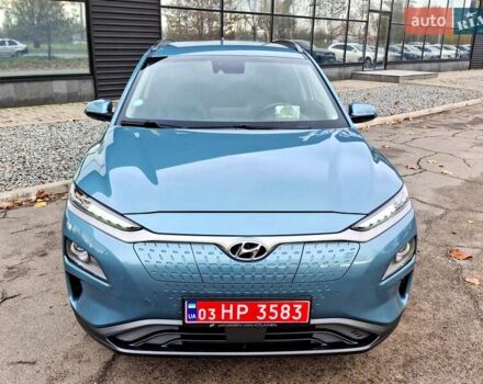 Синий Хендай Kona, объемом двигателя 0 л и пробегом 105 тыс. км за 18600 $, фото 4 на Automoto.ua