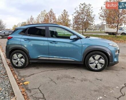 Синий Хендай Kona, объемом двигателя 0 л и пробегом 105 тыс. км за 18600 $, фото 6 на Automoto.ua