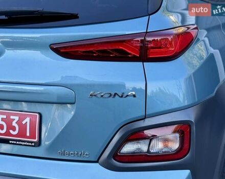 Синий Хендай Kona, объемом двигателя 0 л и пробегом 85 тыс. км за 17900 $, фото 28 на Automoto.ua