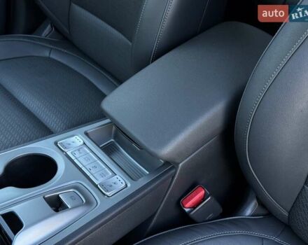 Синий Хендай Kona, объемом двигателя 0 л и пробегом 85 тыс. км за 17900 $, фото 56 на Automoto.ua