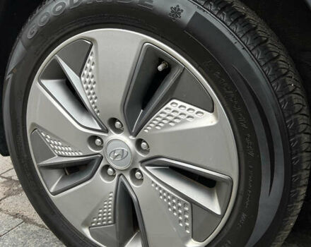 Синій Хендай Kona, об'ємом двигуна 0 л та пробігом 147 тис. км за 17900 $, фото 21 на Automoto.ua