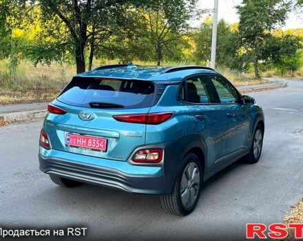 Хендай Kona 2020 в Днепре (Днепропетровске) на Automoto.ua Синий Хендай Kona, объемом двигателя 0.15 л и пробегом 85 тыс. км за 17500 $, фото 1 на Automoto.ua