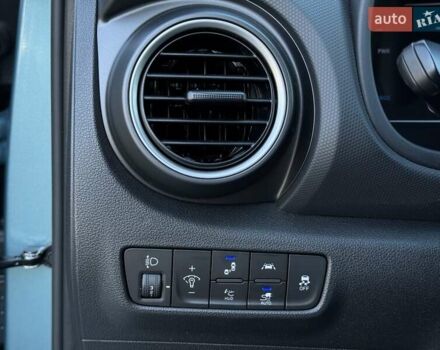 Синий Хендай Kona, объемом двигателя 0 л и пробегом 85 тыс. км за 17900 $, фото 49 на Automoto.ua