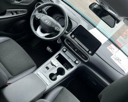 Синій Хендай Kona, об'ємом двигуна 0 л та пробігом 147 тис. км за 17900 $, фото 15 на Automoto.ua