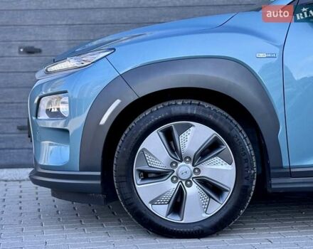 Синий Хендай Kona, объемом двигателя 0 л и пробегом 85 тыс. км за 17900 $, фото 29 на Automoto.ua