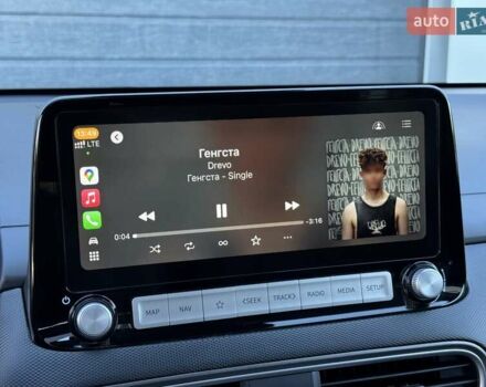 Синий Хендай Kona, объемом двигателя 0 л и пробегом 85 тыс. км за 17900 $, фото 62 на Automoto.ua