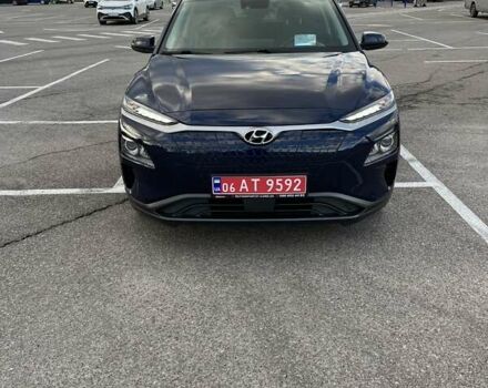 Синий Хендай Kona, объемом двигателя 0 л и пробегом 114 тыс. км за 17950 $, фото 1 на Automoto.ua