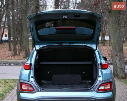 Синий Хендай Kona, объемом двигателя 0 л и пробегом 51 тыс. км за 19300 $, фото 38 на Automoto.ua