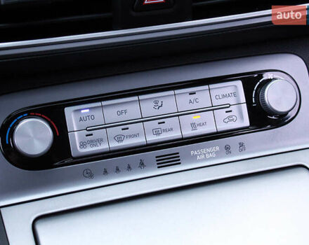 Синий Хендай Kona, объемом двигателя 0 л и пробегом 51 тыс. км за 19300 $, фото 25 на Automoto.ua