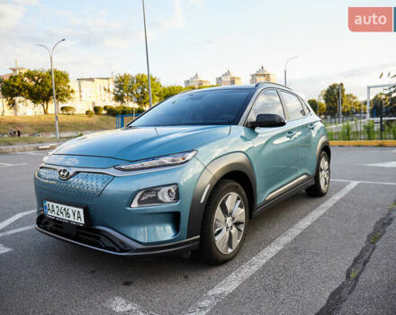 Синий Хендай Kona, объемом двигателя 0 л и пробегом 19 тыс. км за 34500 $, фото 4 на Automoto.ua