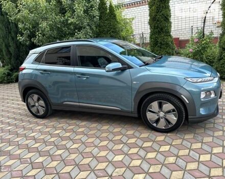 Синій Хендай Kona, об'ємом двигуна 0 л та пробігом 102 тис. км за 17500 $, фото 16 на Automoto.ua