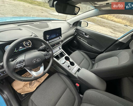 Синий Хендай Kona, объемом двигателя 0 л и пробегом 51 тыс. км за 17400 $, фото 16 на Automoto.ua