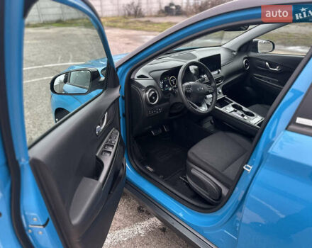 Синий Хендай Kona, объемом двигателя 0 л и пробегом 51 тыс. км за 17400 $, фото 10 на Automoto.ua