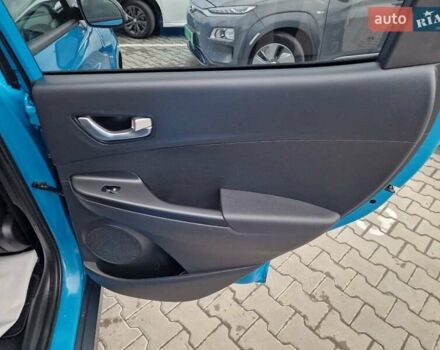 Синий Хендай Kona, объемом двигателя 0 л и пробегом 43 тыс. км за 17700 $, фото 42 на Automoto.ua