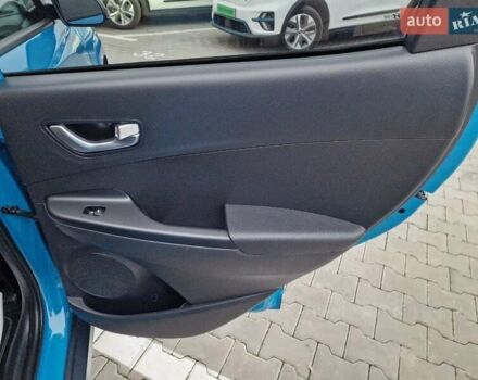 Синий Хендай Kona, объемом двигателя 0 л и пробегом 52 тыс. км за 17300 $, фото 41 на Automoto.ua