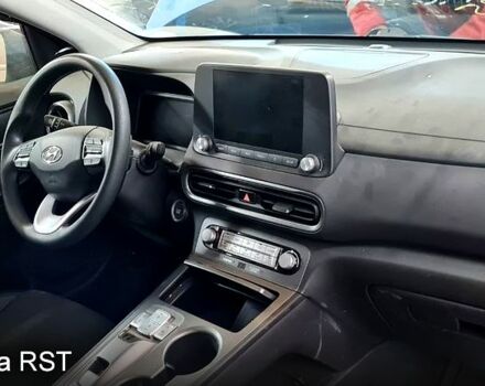 Синий Хендай Kona, объемом двигателя 0.15 л и пробегом 42 тыс. км за 13400 $, фото 8 на Automoto.ua