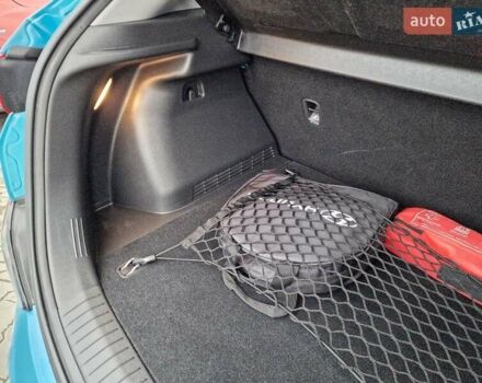 Синий Хендай Kona, объемом двигателя 0 л и пробегом 43 тыс. км за 17700 $, фото 49 на Automoto.ua