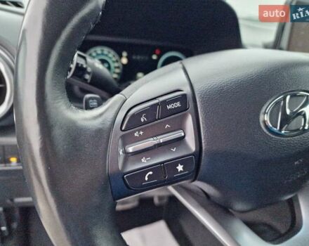Синий Хендай Kona, объемом двигателя 0 л и пробегом 52 тыс. км за 17300 $, фото 28 на Automoto.ua