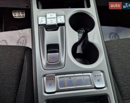 Синий Хендай Kona, объемом двигателя 0 л и пробегом 52 тыс. км за 17300 $, фото 35 на Automoto.ua