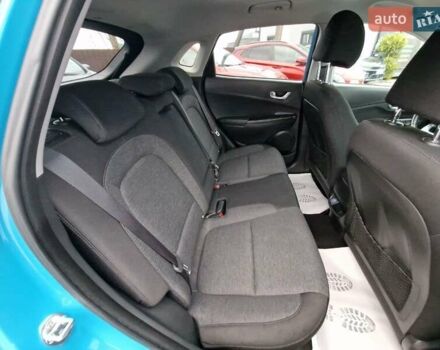 Синий Хендай Kona, объемом двигателя 0 л и пробегом 43 тыс. км за 17700 $, фото 43 на Automoto.ua