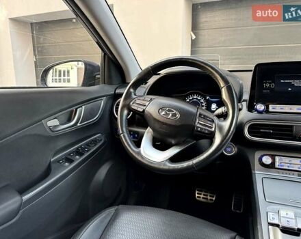 Синій Хендай Kona, об'ємом двигуна 0 л та пробігом 130 тис. км за 17990 $, фото 44 на Automoto.ua