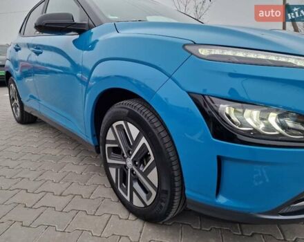 Синий Хендай Kona, объемом двигателя 0 л и пробегом 52 тыс. км за 17300 $, фото 10 на Automoto.ua