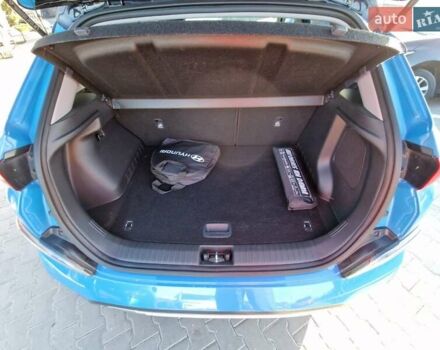 Синій Хендай Kona, об'ємом двигуна 0 л та пробігом 49 тис. км за 18900 $, фото 46 на Automoto.ua