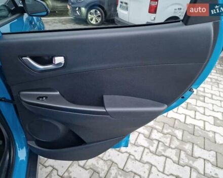 Синій Хендай Kona, об'ємом двигуна 0 л та пробігом 59 тис. км за 17100 $, фото 43 на Automoto.ua