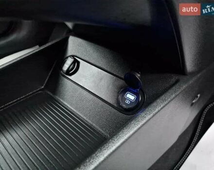 Синий Хендай Kona, объемом двигателя 0 л и пробегом 52 тыс. км за 17300 $, фото 37 на Automoto.ua