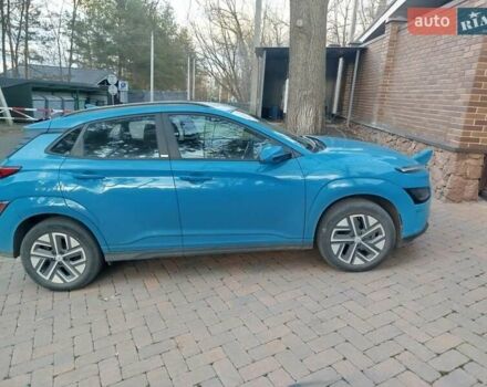 Синий Хендай Kona, объемом двигателя 0 л и пробегом 63 тыс. км за 15500 $, фото 3 на Automoto.ua