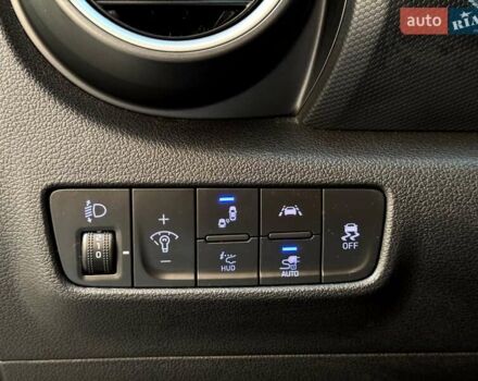 Синій Хендай Kona, об'ємом двигуна 0 л та пробігом 130 тис. км за 17990 $, фото 35 на Automoto.ua