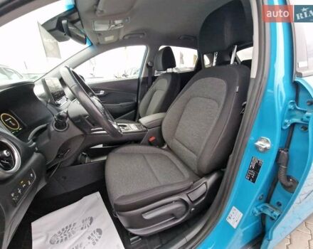 Синий Хендай Kona, объемом двигателя 0 л и пробегом 43 тыс. км за 17700 $, фото 25 на Automoto.ua