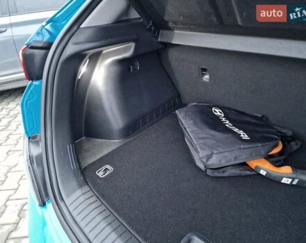 Синій Хендай Kona, об'ємом двигуна 0 л та пробігом 59 тис. км за 17100 $, фото 50 на Automoto.ua