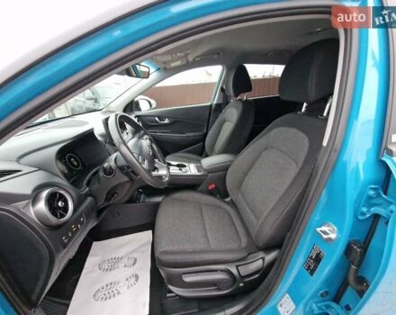 Синий Хендай Kona, объемом двигателя 0 л и пробегом 52 тыс. км за 17300 $, фото 23 на Automoto.ua