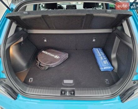 Синий Хендай Kona, объемом двигателя 0 л и пробегом 52 тыс. км за 17300 $, фото 49 на Automoto.ua