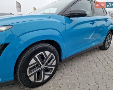 Синий Хендай Kona, объемом двигателя 0 л и пробегом 52 тыс. км за 17300 $, фото 6 на Automoto.ua
