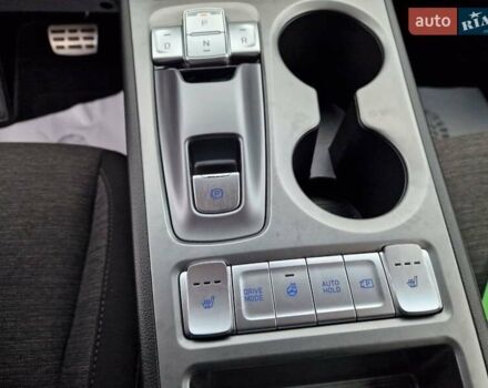 Синий Хендай Kona, объемом двигателя 0 л и пробегом 43 тыс. км за 17700 $, фото 37 на Automoto.ua