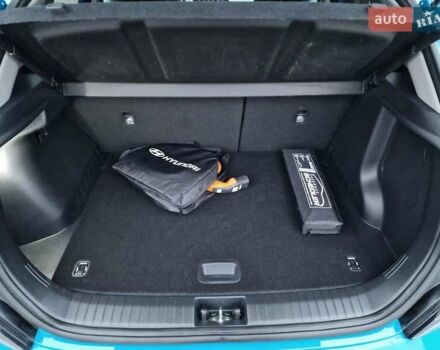 Синій Хендай Kona, об'ємом двигуна 0 л та пробігом 59 тис. км за 17100 $, фото 49 на Automoto.ua