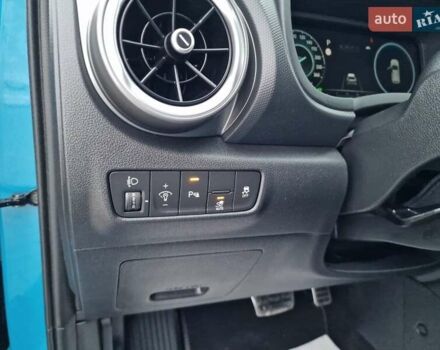 Синий Хендай Kona, объемом двигателя 0 л и пробегом 52 тыс. км за 17300 $, фото 24 на Automoto.ua