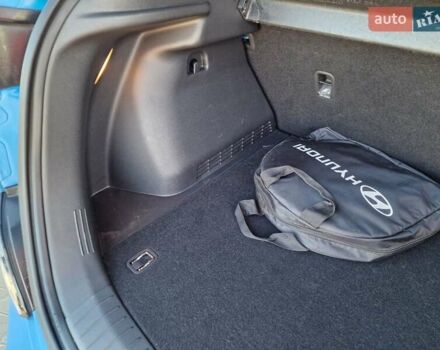 Синій Хендай Kona, об'ємом двигуна 0 л та пробігом 49 тис. км за 18900 $, фото 47 на Automoto.ua