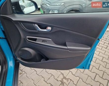 Синий Хендай Kona, объемом двигателя 0 л и пробегом 43 тыс. км за 17700 $, фото 44 на Automoto.ua