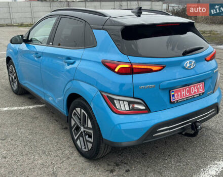 Синий Хендай Kona, объемом двигателя 0 л и пробегом 51 тыс. км за 17400 $, фото 4 на Automoto.ua
