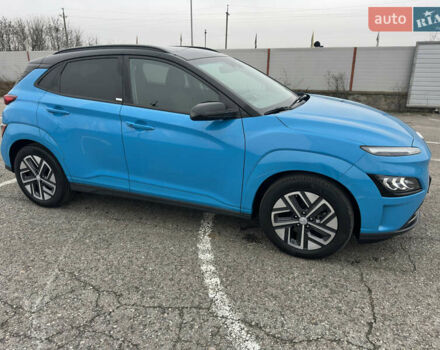 Синий Хендай Kona, объемом двигателя 0 л и пробегом 51 тыс. км за 17400 $, фото 6 на Automoto.ua