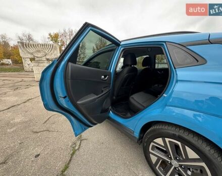 Синий Хендай Kona, объемом двигателя 0 л и пробегом 21 тыс. км за 17900 $, фото 30 на Automoto.ua