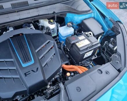 Синий Хендай Kona, объемом двигателя 0 л и пробегом 31 тыс. км за 17200 $, фото 61 на Automoto.ua