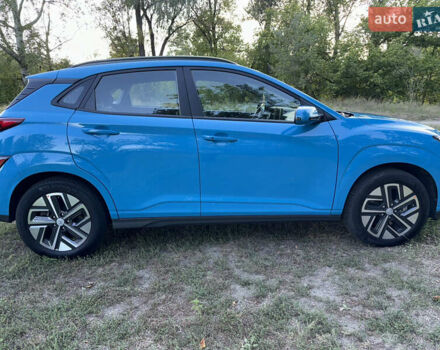 Синій Хендай Kona, об'ємом двигуна 0 л та пробігом 61 тис. км за 16500 $, фото 7 на Automoto.ua