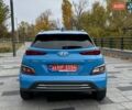 Синий Хендай Kona, объемом двигателя 0 л и пробегом 21 тыс. км за 17900 $, фото 3 на Automoto.ua