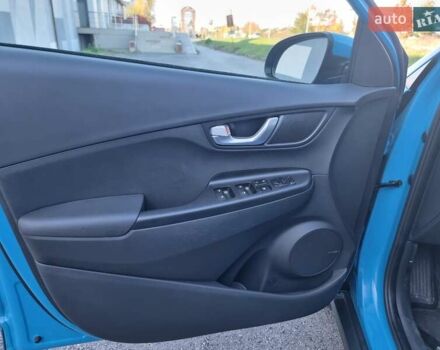 Синий Хендай Kona, объемом двигателя 0 л и пробегом 31 тыс. км за 17200 $, фото 41 на Automoto.ua