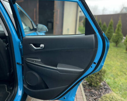 Синий Хендай Kona, объемом двигателя 0 л и пробегом 81 тыс. км за 16950 $, фото 25 на Automoto.ua